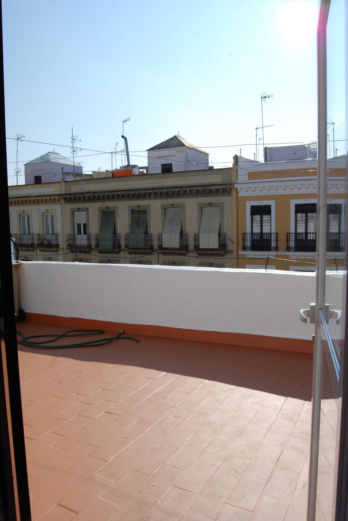Pension Dulces Suenos Sevilla Exterior foto